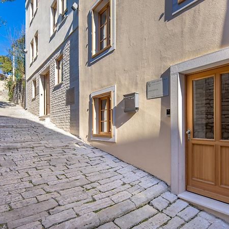 Pula Residence Rooms And Apartments Old City Center Екстер'єр фото