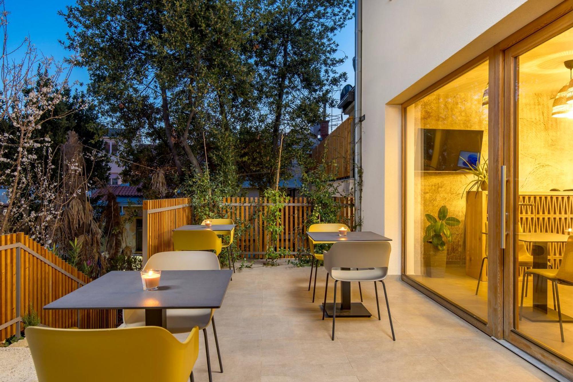 Pula Residence Rooms And Apartments Old City Center Екстер'єр фото