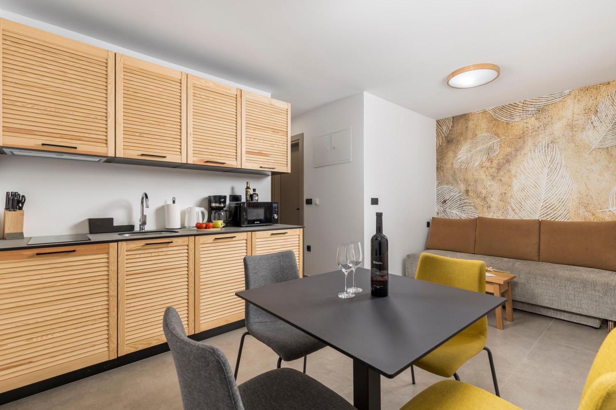 Pula Residence Rooms And Apartments Old City Center Екстер'єр фото